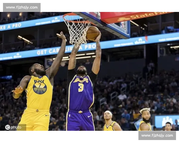 国王雷霆正面交锋年轻风暴对决西部格局焦点之战夜星光下的强强碰撞